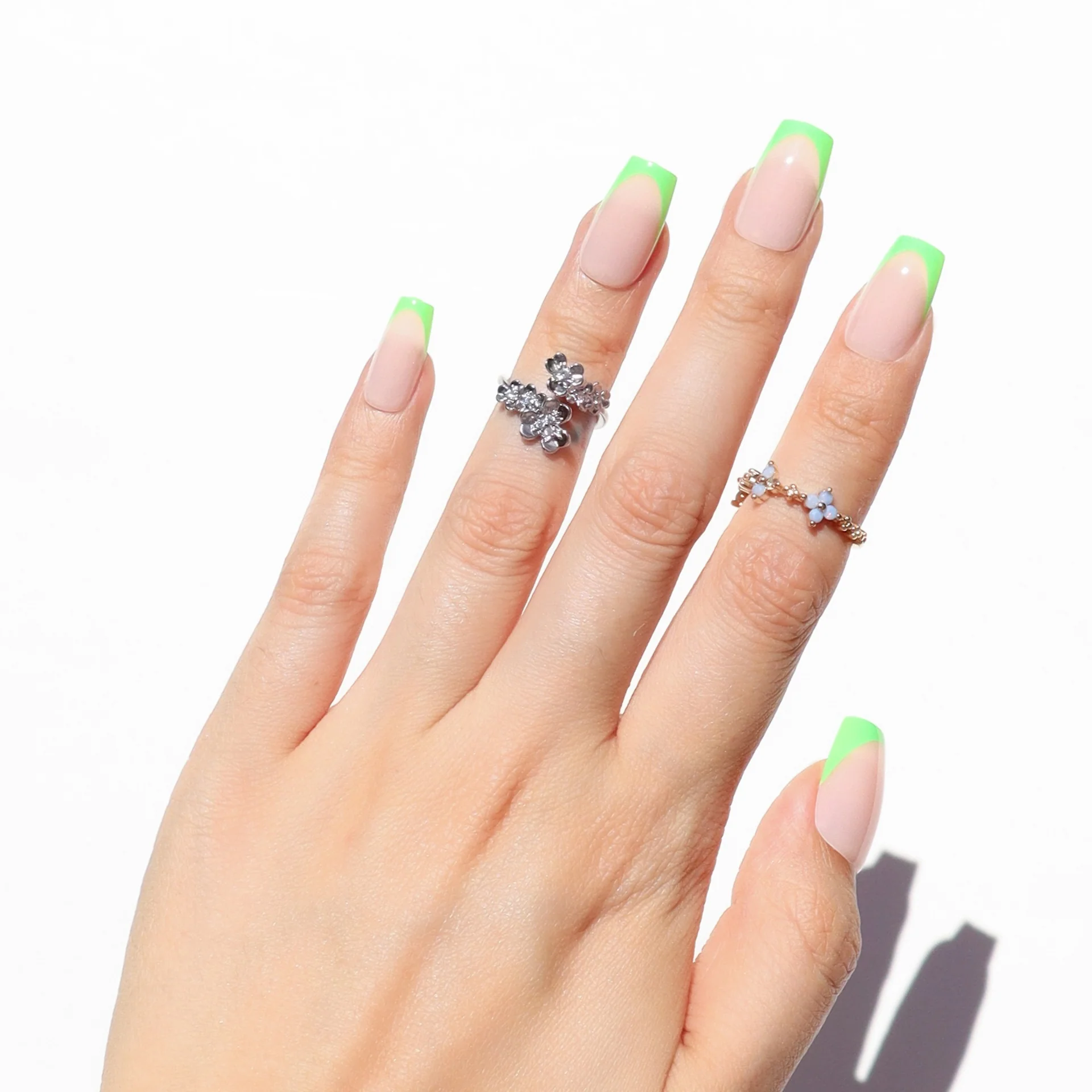Green Light - Image 2