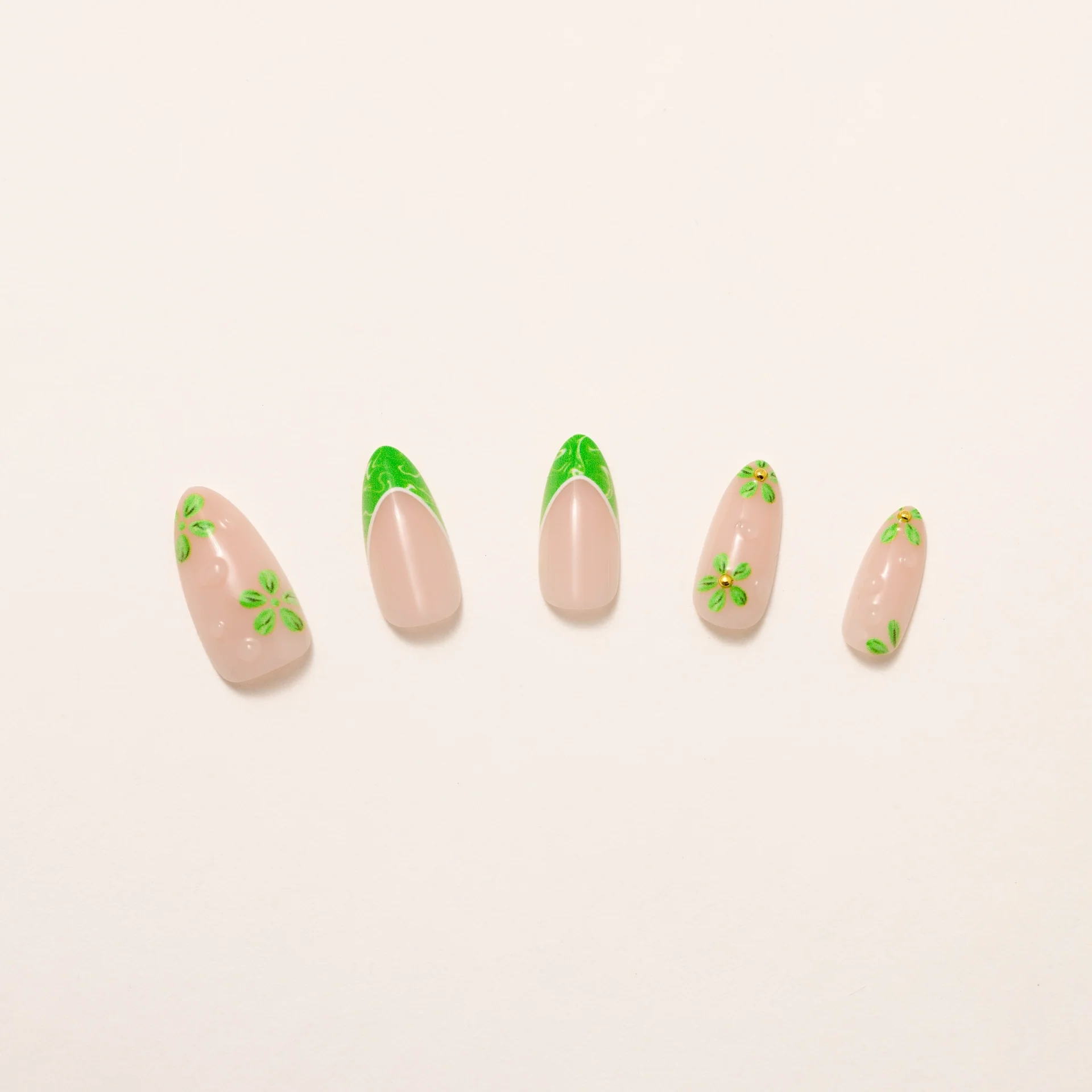 Lucky Dew - Image 3